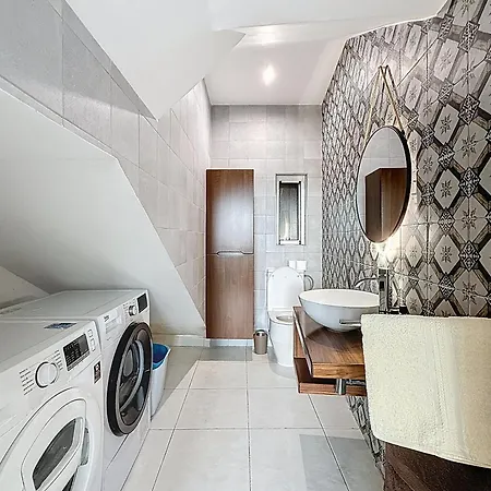 Modern Duplex With Private Pool & Ac Malta Balzan