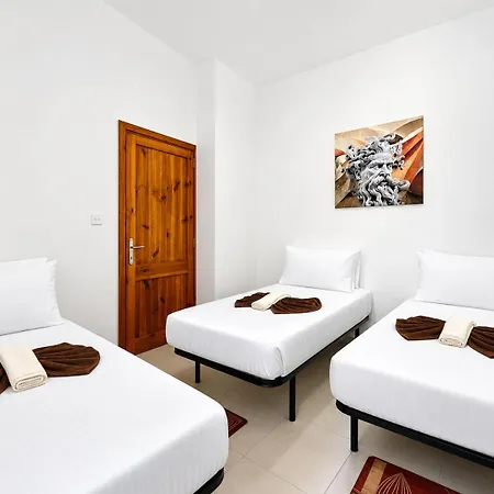 Modern Duplex With Private Pool & Ac Malta Appartement *