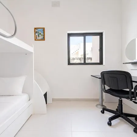 Modern Duplex With Private Pool & Ac Malta Appartement