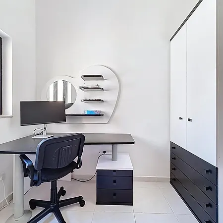 Modern Duplex With Private Pool & Ac Malta Balzan